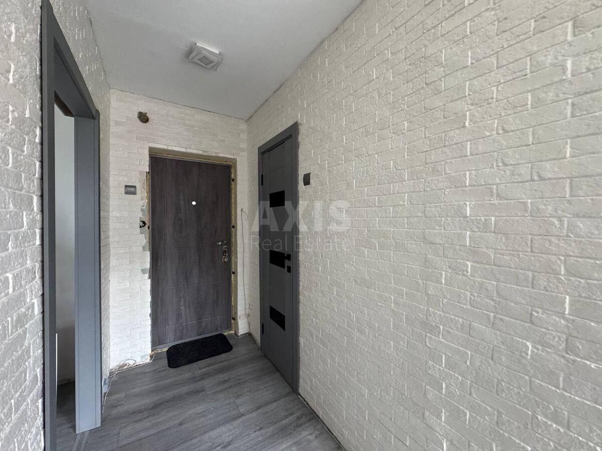 1k apartment vul. Voskresens'ka 112