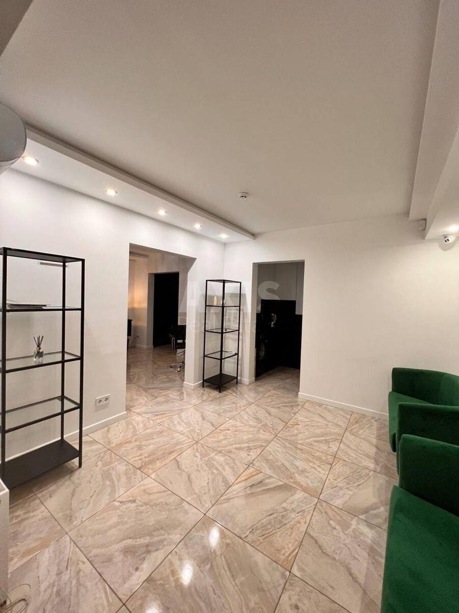 Trade object vul. Yulia Zdanovska 36В, 90m2613772