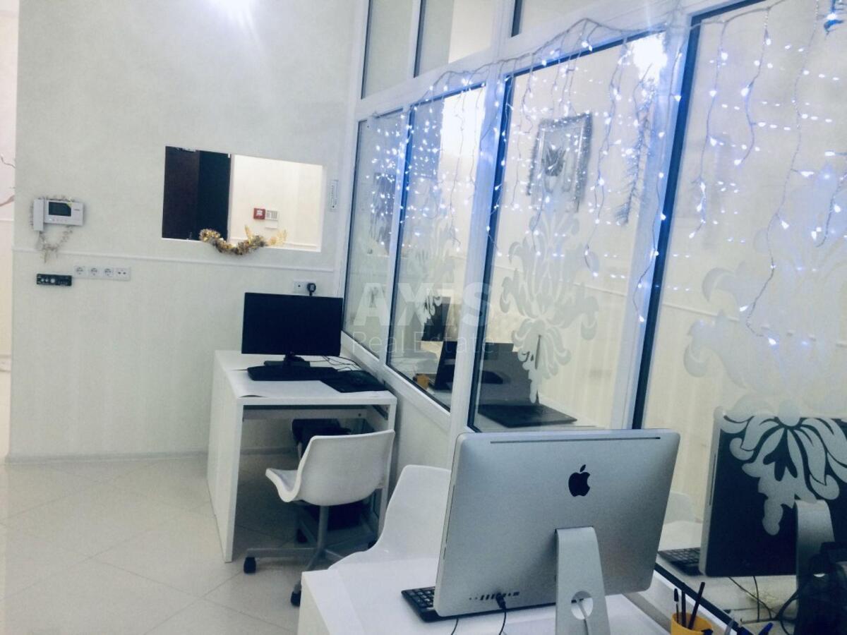 Office vul. Chavdar Jelyzavety 5, 55m25