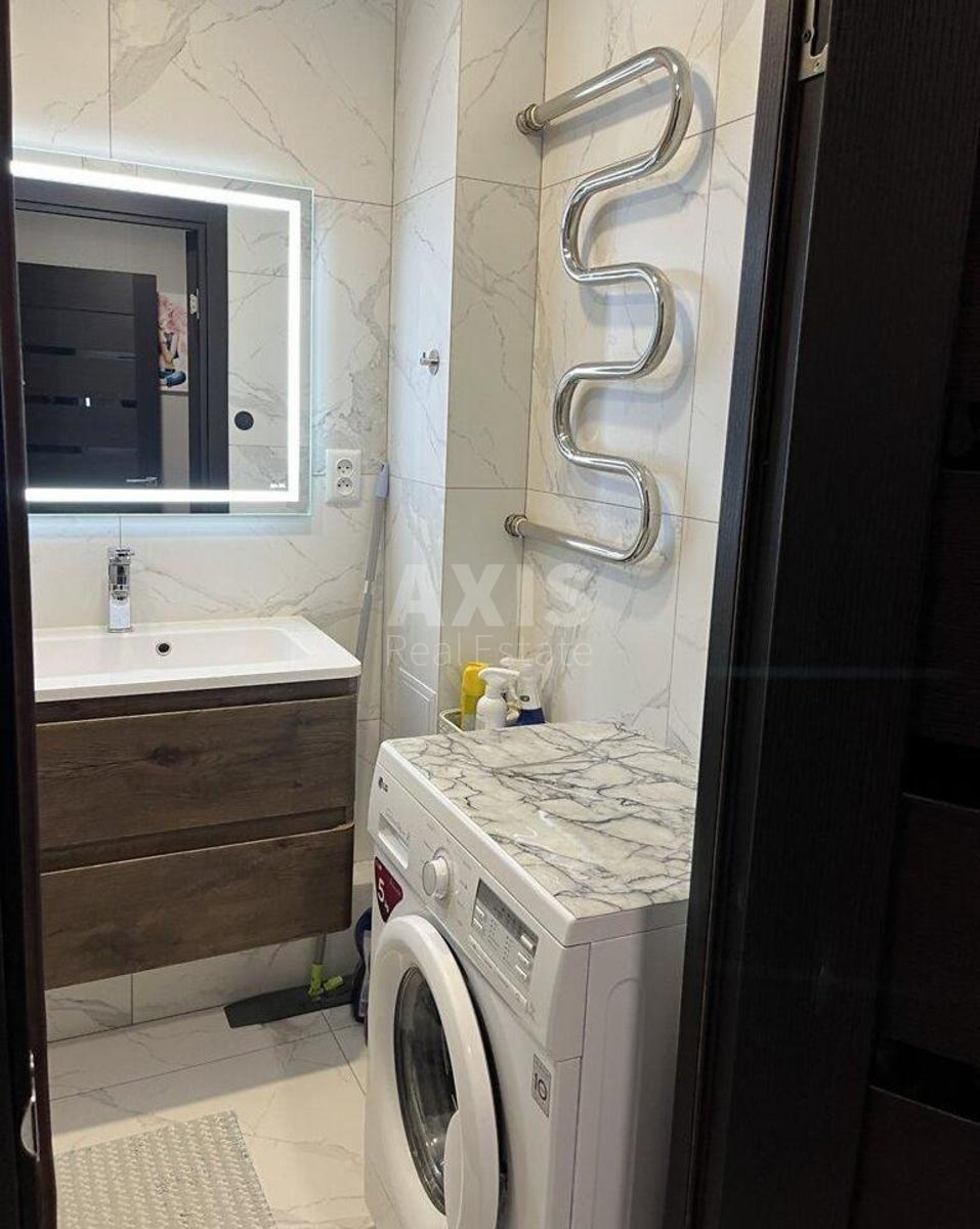 1k apartment vul. Dekabrystiv 5Б4