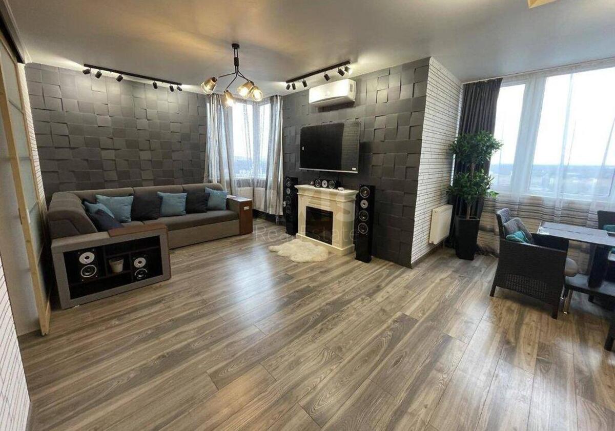 1k apartment vul. Myhajla Maksymovycha 3Д2