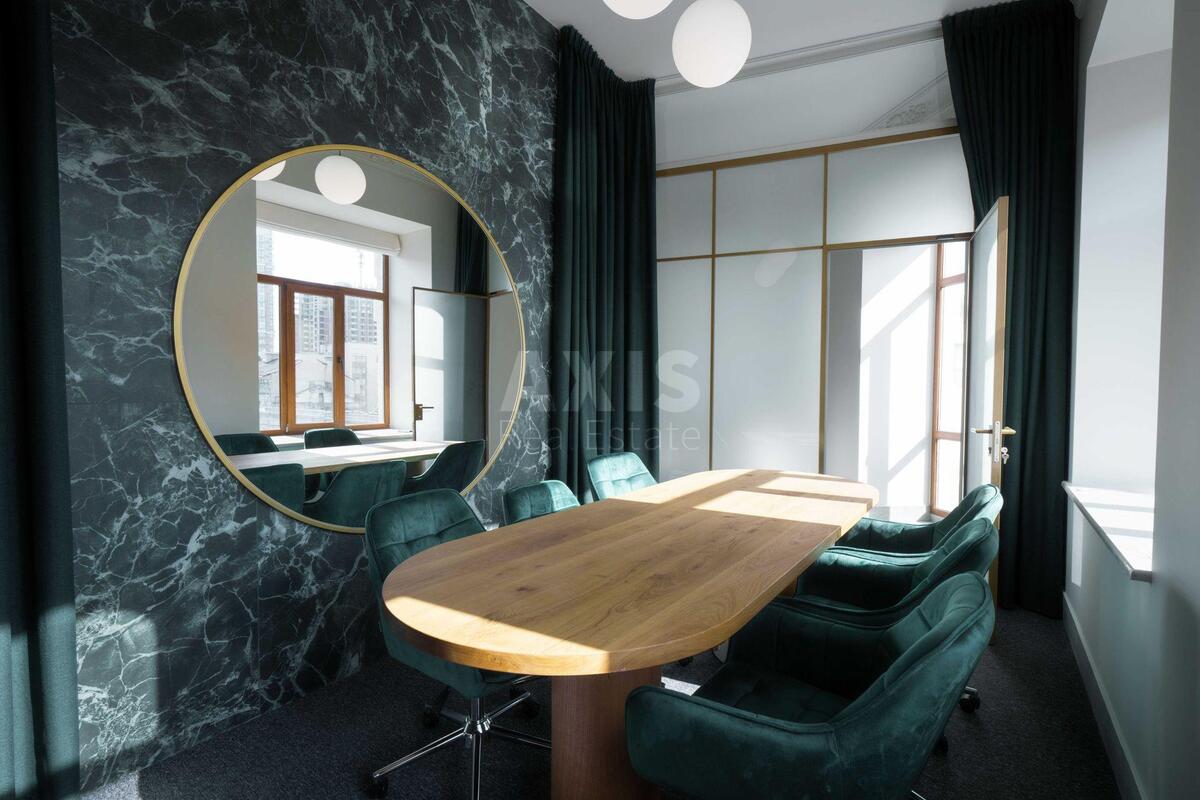 Office vul. Velyka Vasyl'kivs'ka 43, 120m2567740
