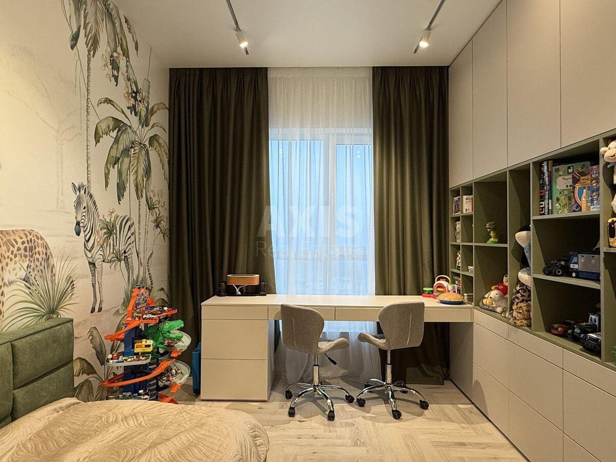 4k apartment vul. Antonovycha 1094