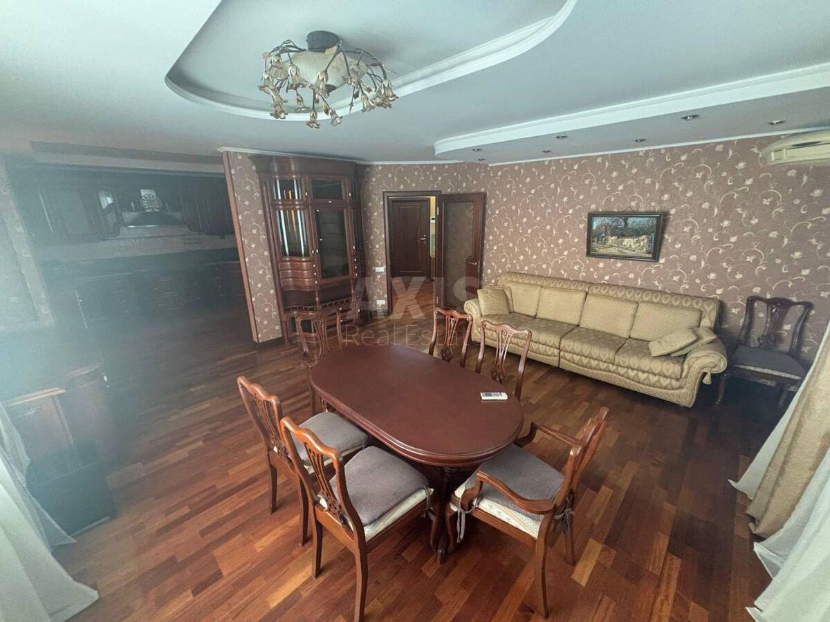 4к квартира ул. Княжий Затон 2/300