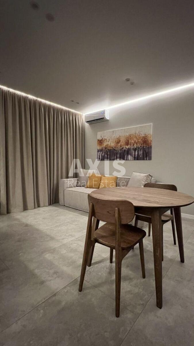 1k apartment vul. Saljutna 2Б565691