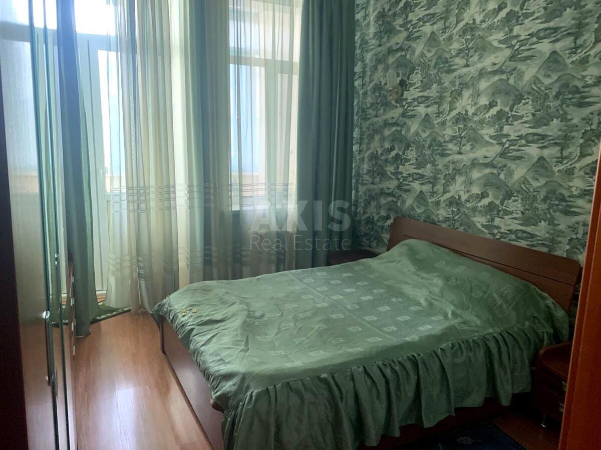 2k apartment vul. Verhnij Val 48/28А607444