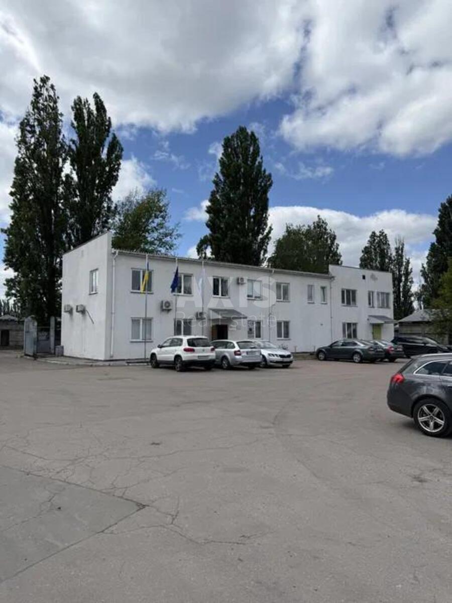 Объект сервиса ул. Малинская 8, 4300м260856