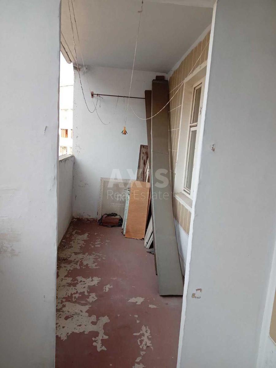 2k apartment vul. Bal'zaka Onore de 737