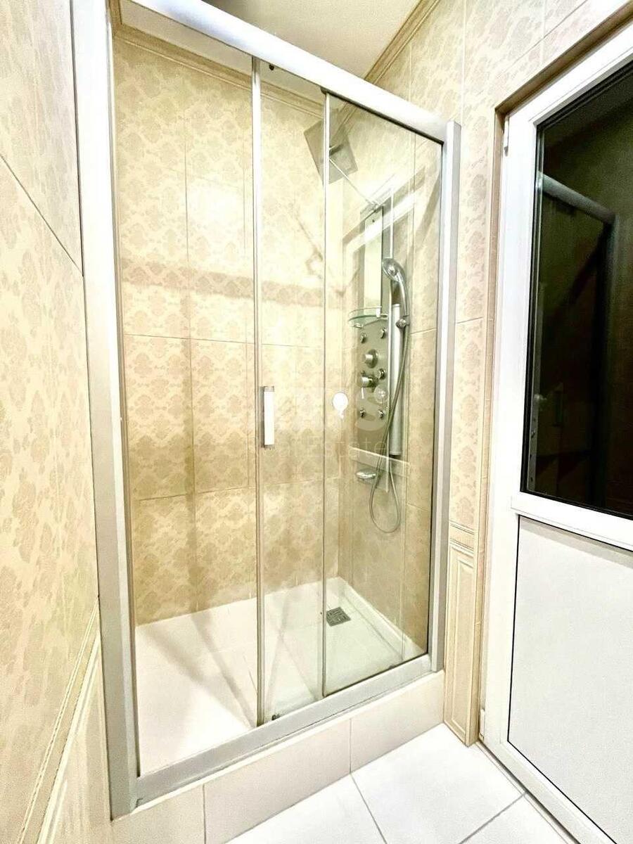 3k apartment nab. Dniprovs'ka 238
