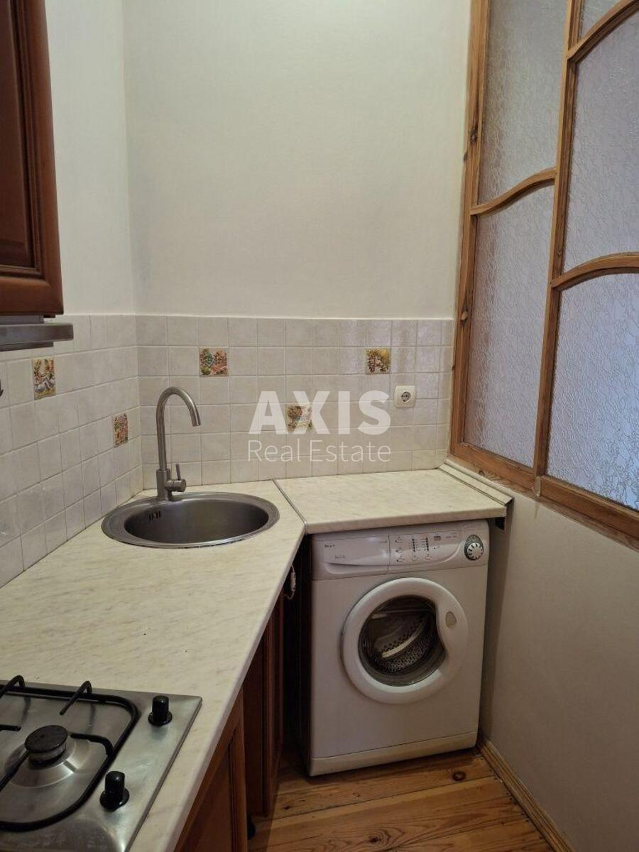 2k apartment vul. Mezhygirs'ka 3051581