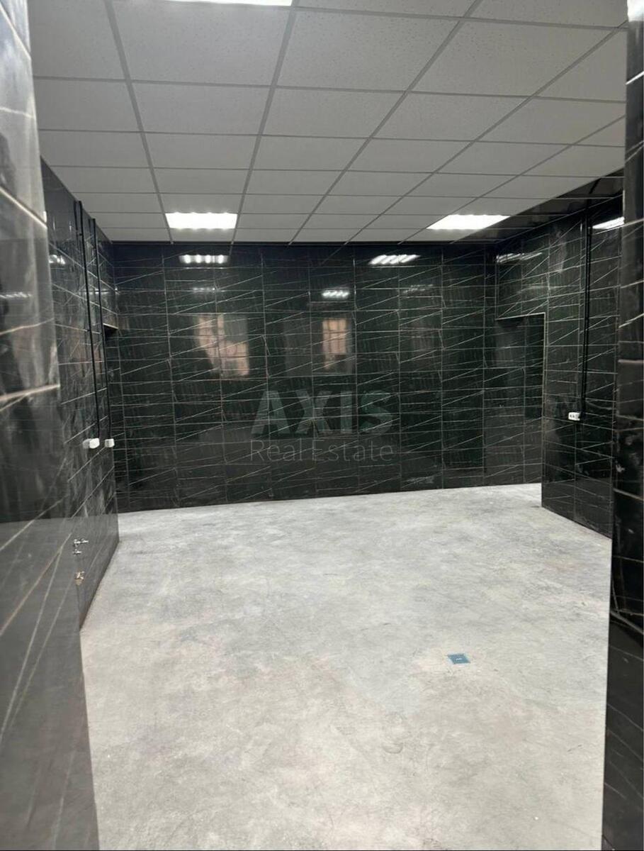 Trade object vul. Vasylenka Mykoly 1, 200m2626307