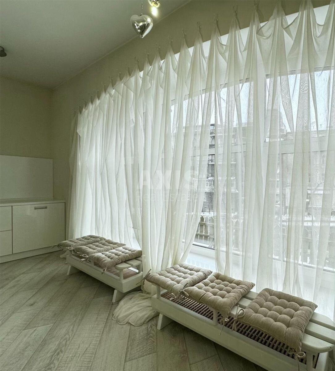 Office vul. Skoropads'kogo Pavla 39, 161m2583163