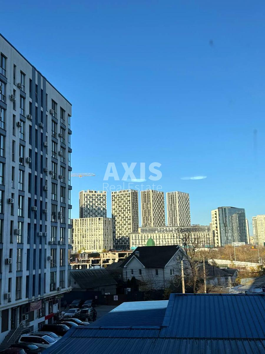 1k apartment vul. Central'na 19616303