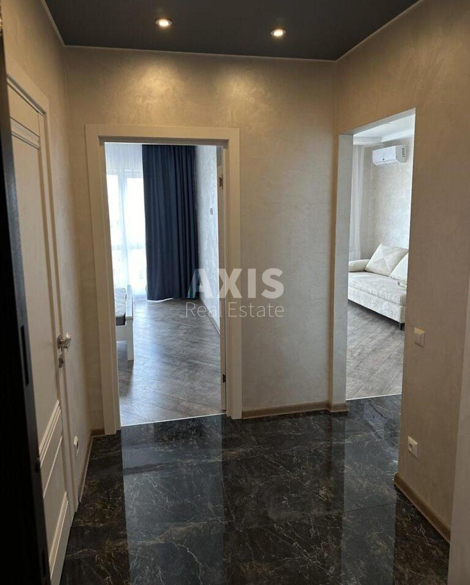 1k apartment vul. Myhajla Maksymovycha 243