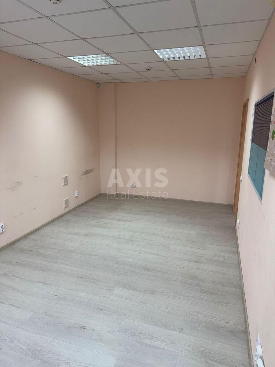 Office vul. Mashynobudivna 44, 220m2575193
