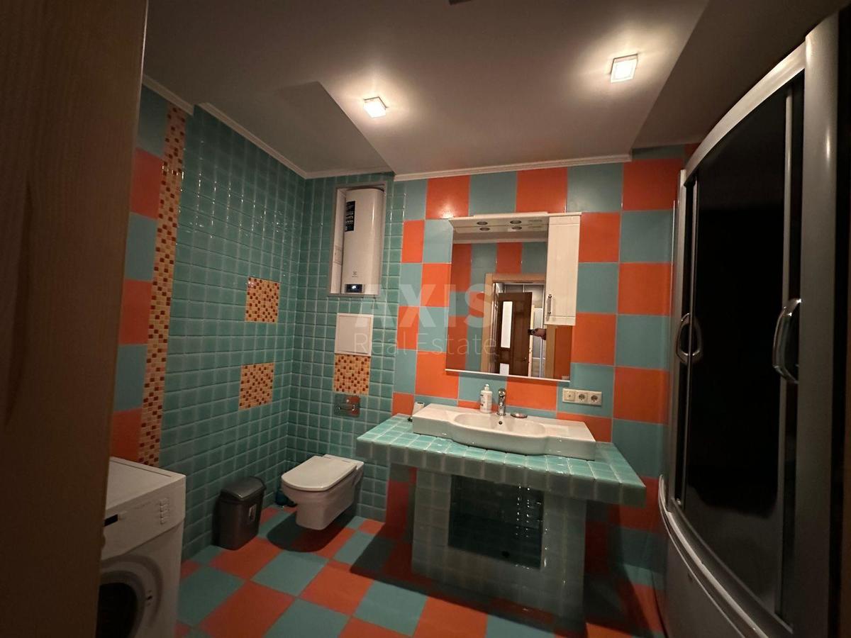 2k apartment pr-t Lobanovs'kogo 6Д8