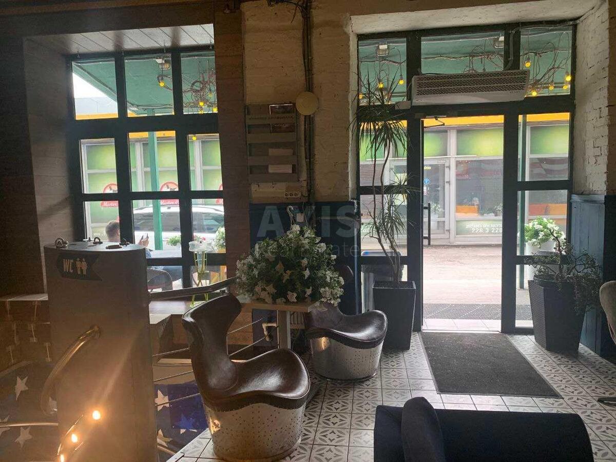 Trade object pr-t Berestejskij 45, 277m2635300