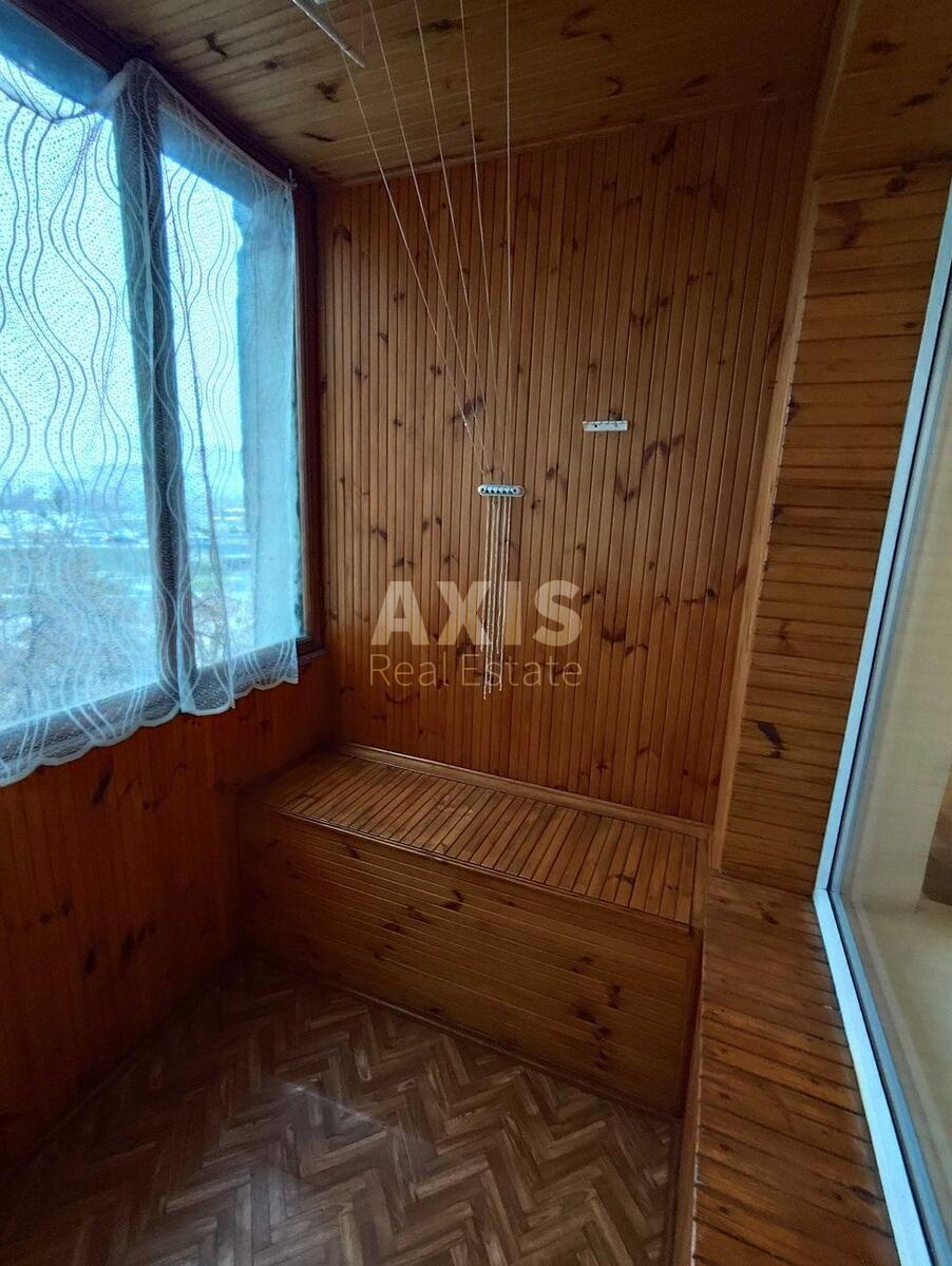 2k apartment vul. Александры Эстер 10/876195010