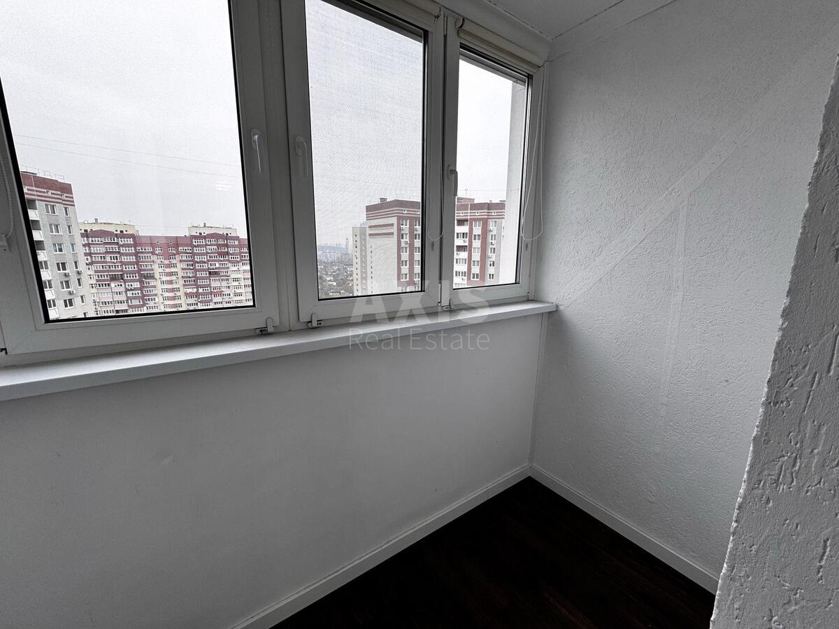1k apartment vul. Rusovoi' Sofii' 1Б20