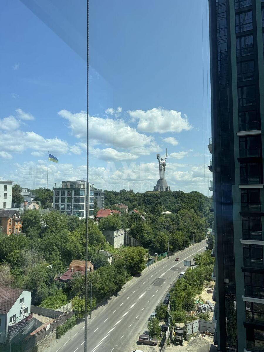 3k apartment vul. Staronavodnyc'ka 42584766