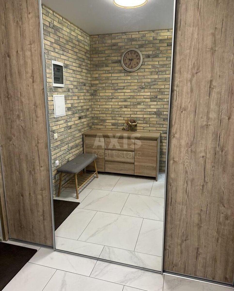 1k apartment vul. Zaliznychna 324