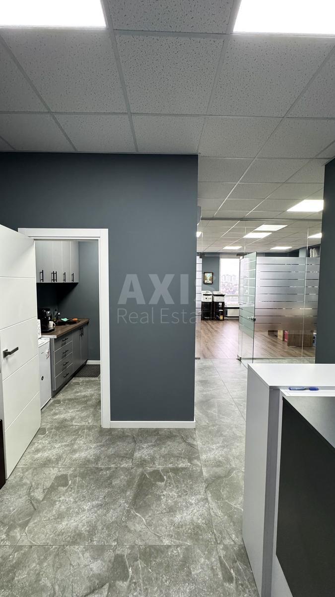 Офис ул. Жилянская 68, 118м26326213