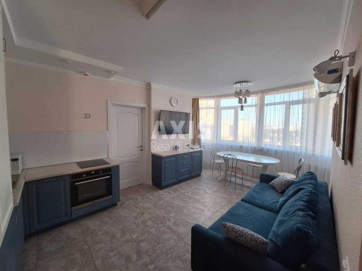 3k apartment vul. Myhajla Maksymovycha 3Д4