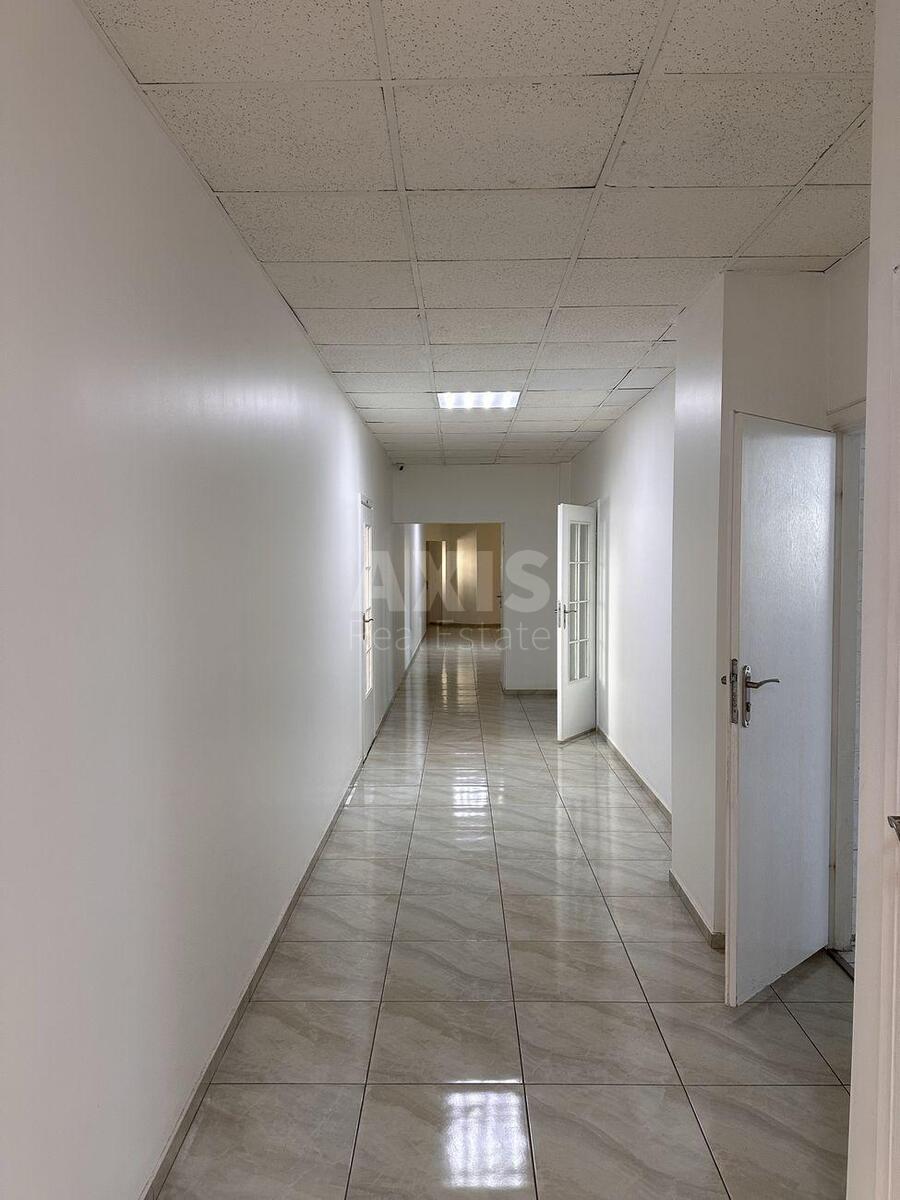 Office vul. Kyrylivs'ka 160, 511m2604067