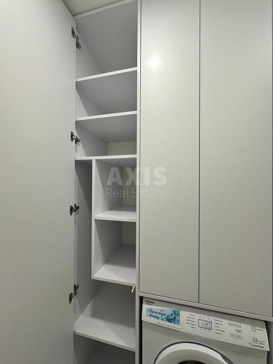 1k apartment doroga Naberezhno-Rybal's'ka 276