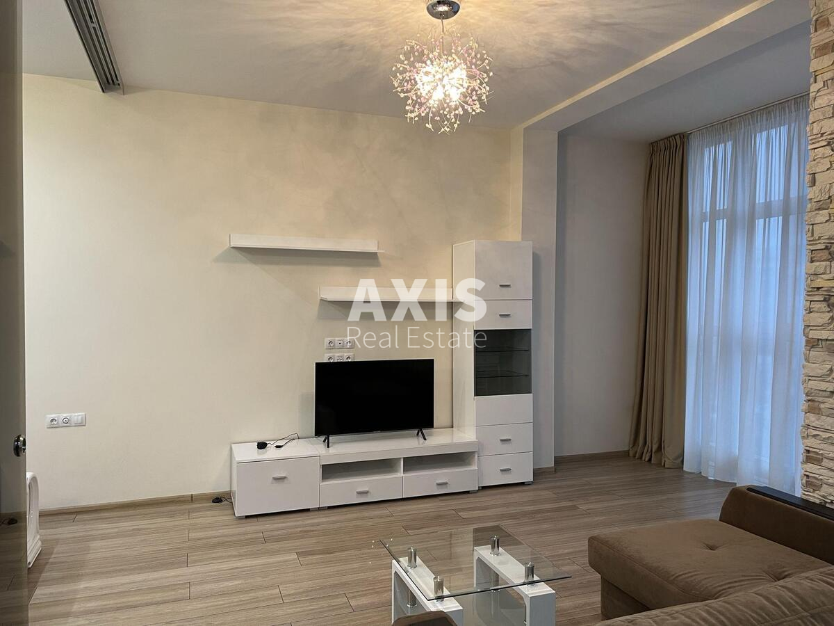 1k apartment vul. Dragomyrova Myhajla 183