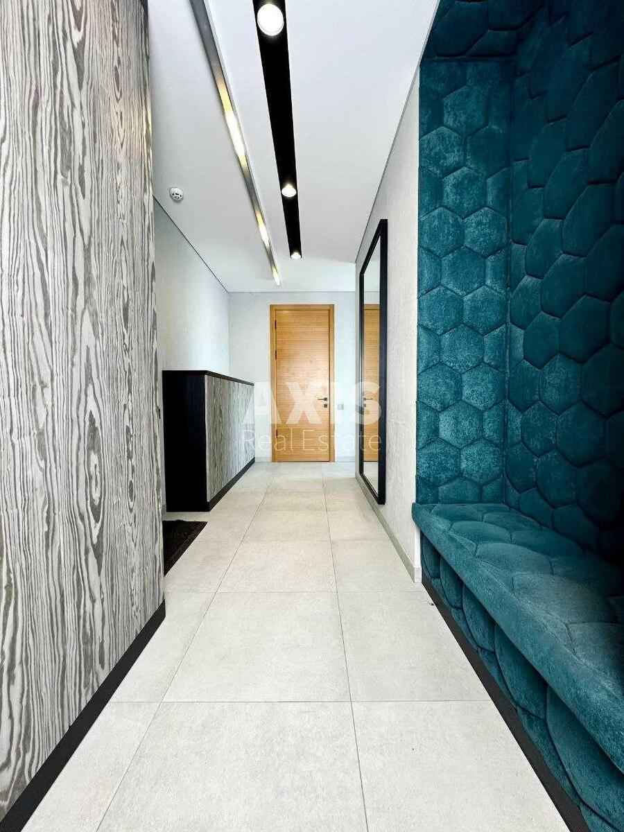 5k apartment vul. Malynovs'kogo Marshala 4В602003