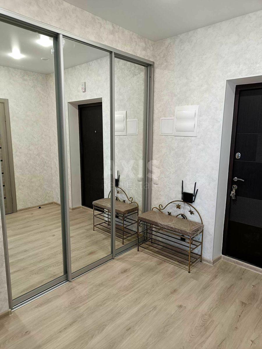1к квартира ул. Олеся Бердника 1Г5