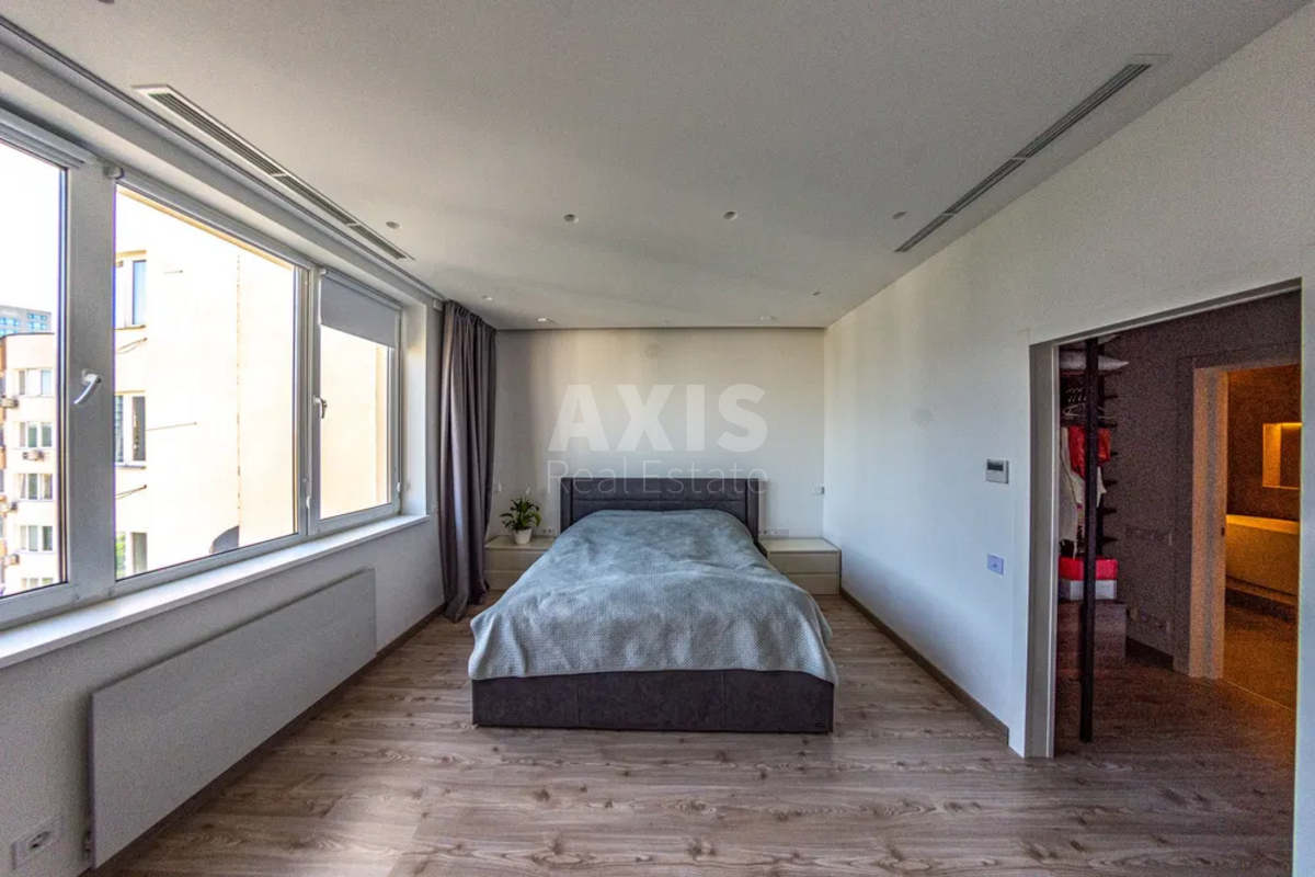 3k apartment vul. Demii'vs'ka 133