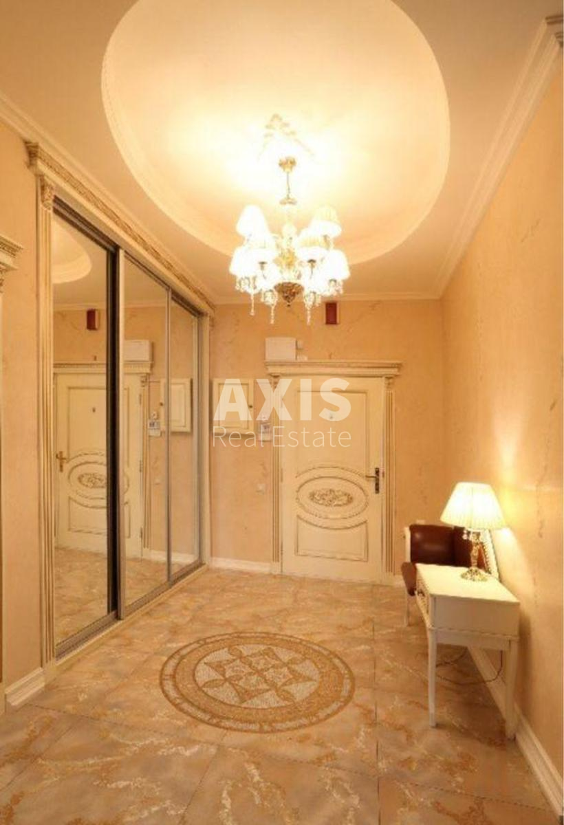 3k apartment vul. Staronavodnyc'ka 6Б4