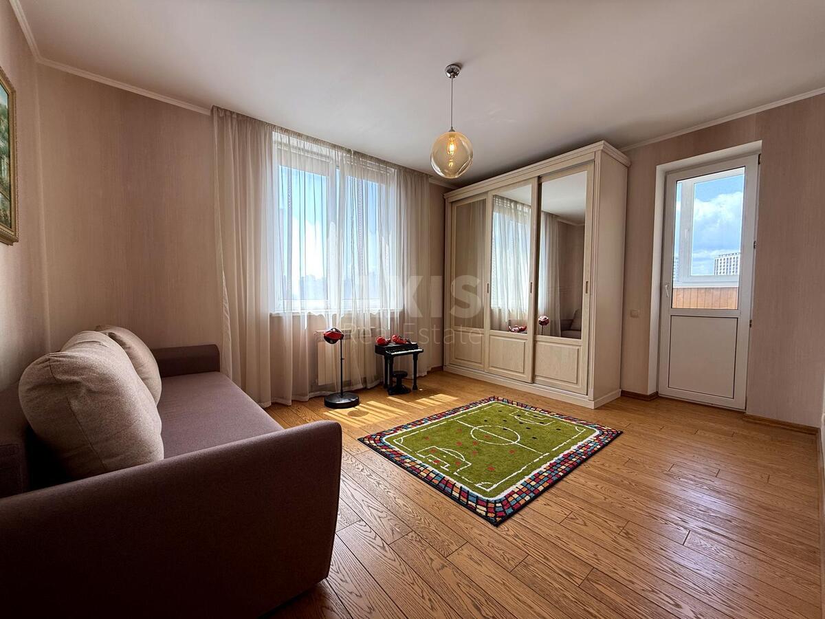 4к квартира ул. Срибнокильская 22639056