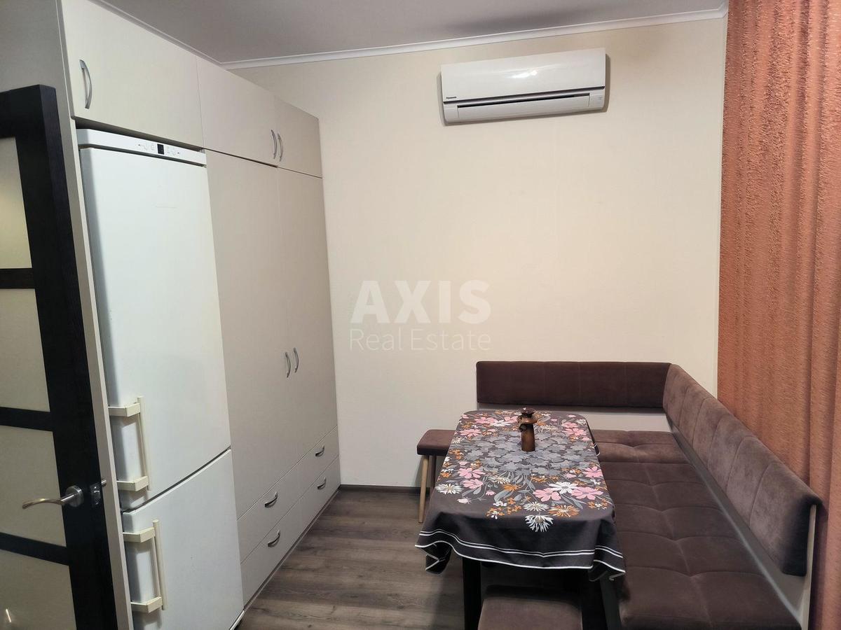 2k apartment pr-t Peremogy 6711