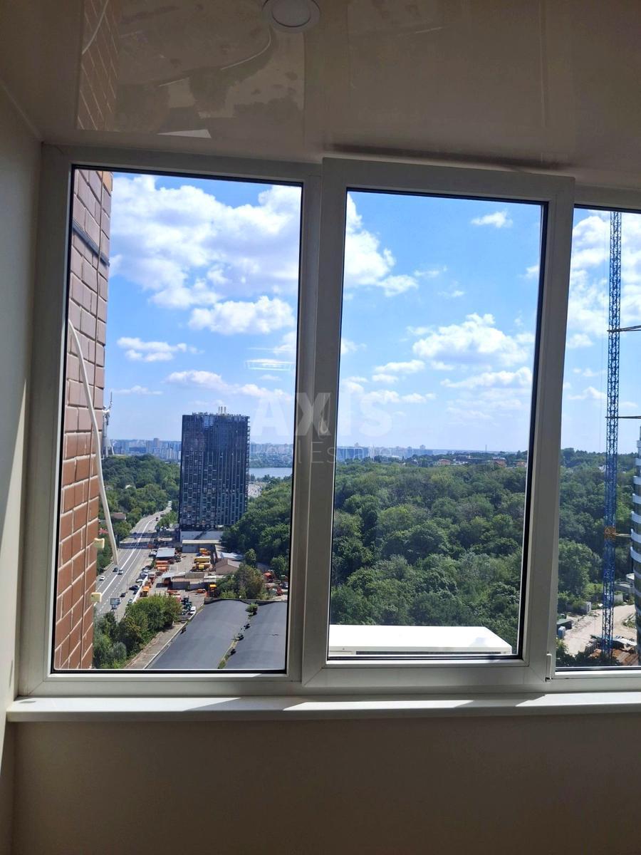 3k apartment vul. Staronavodnyc'ka 8Б639551