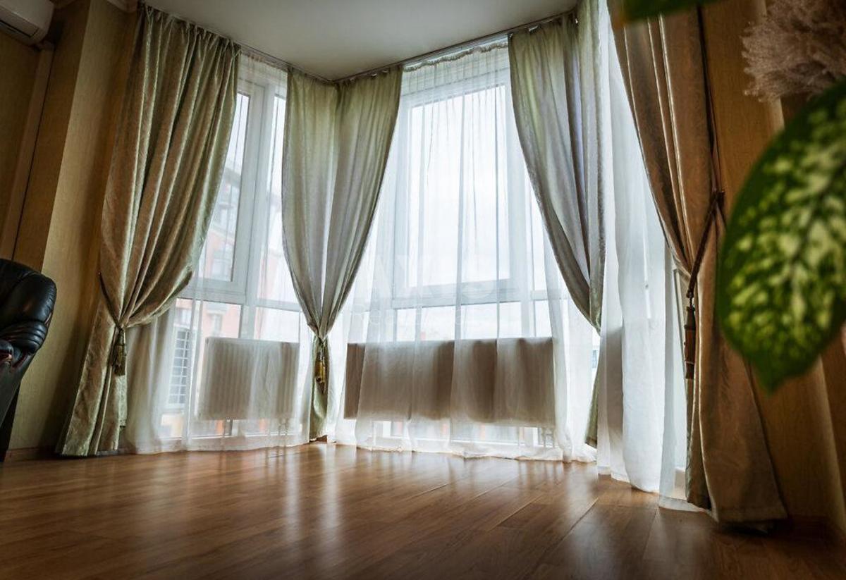 2k apartment vul. Yulia Zdanovska 73А