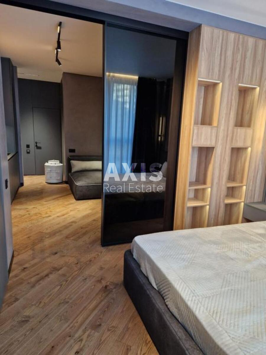 1k apartment vul. Dragomyrova Myhajla 144