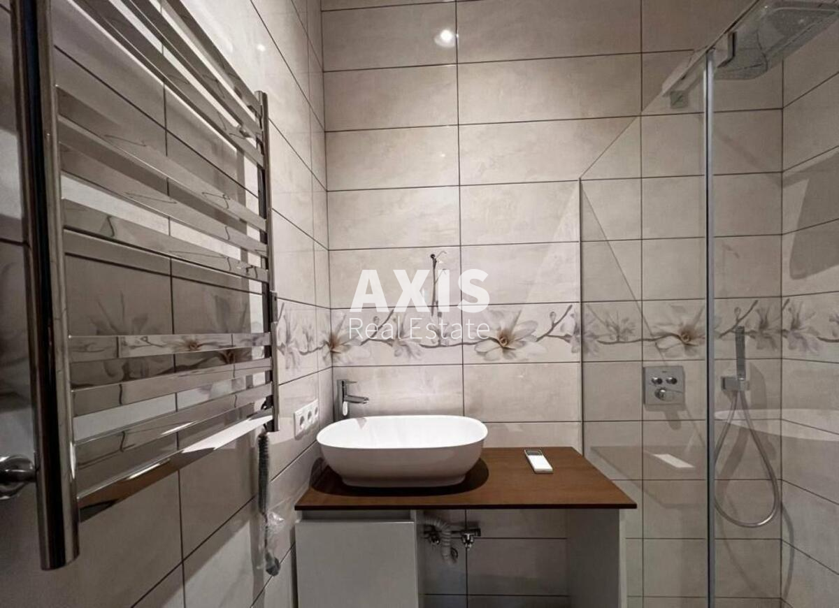 2k apartment vul. Petljury Symona 229