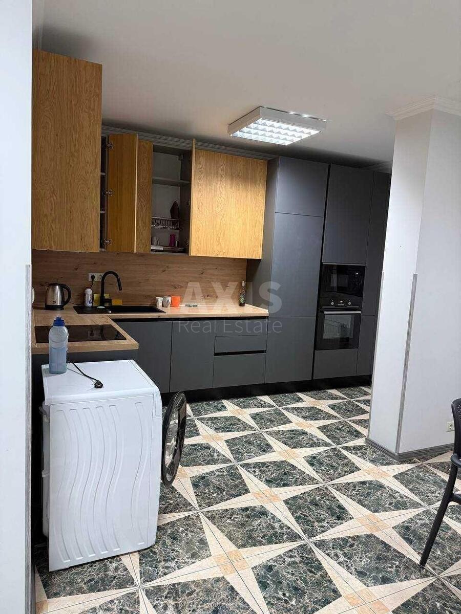 Office vul. Myshugy Oleksandra 2, 130m26016410