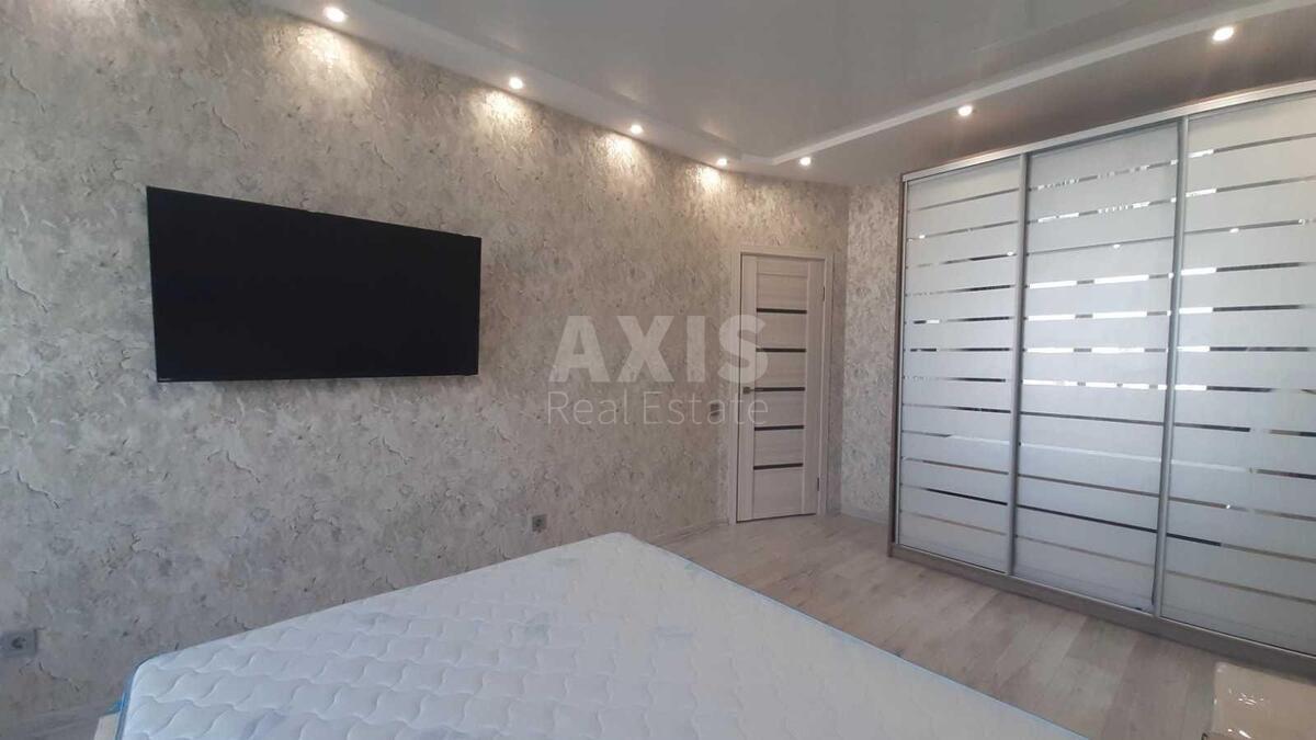 1k apartment vul. Dragomanova 104