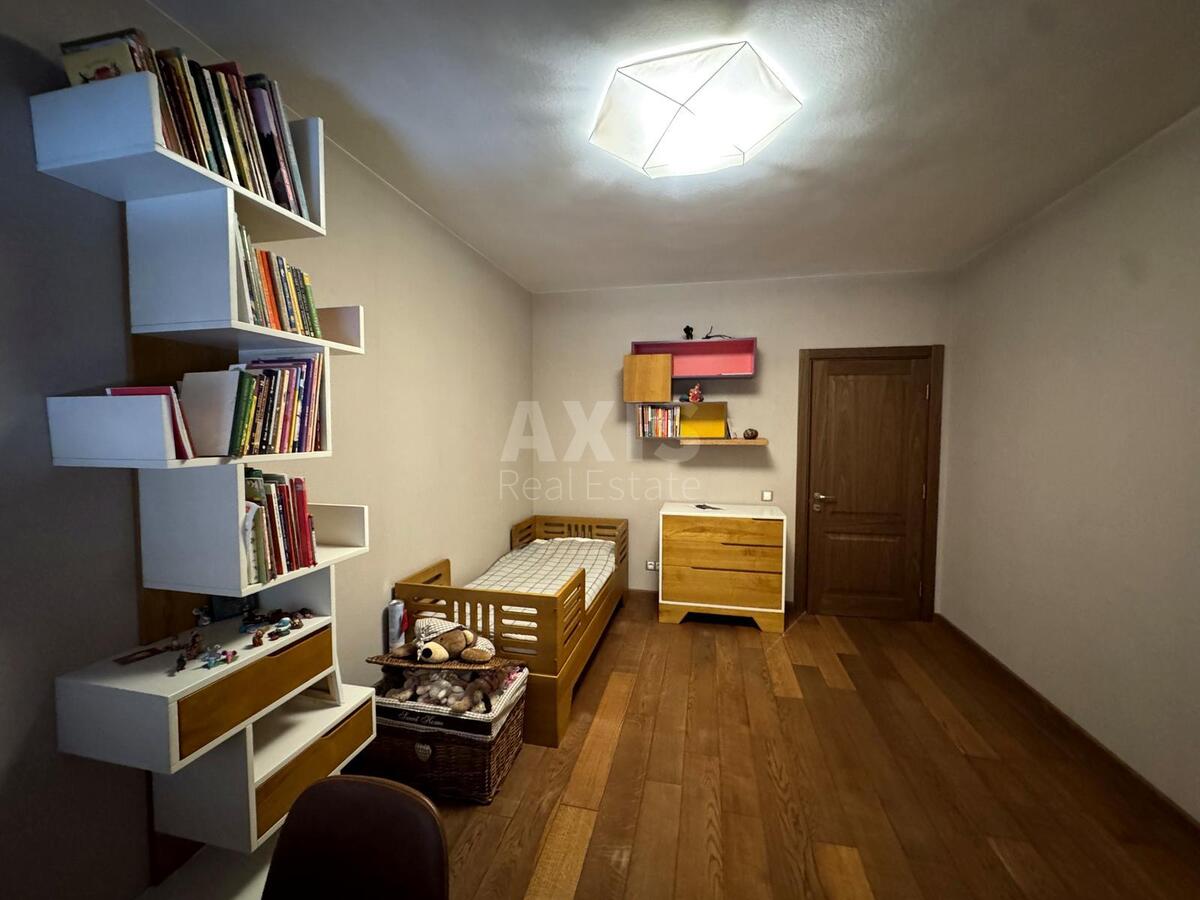 3k apartment vul. Mezhygirs'ka 28615168