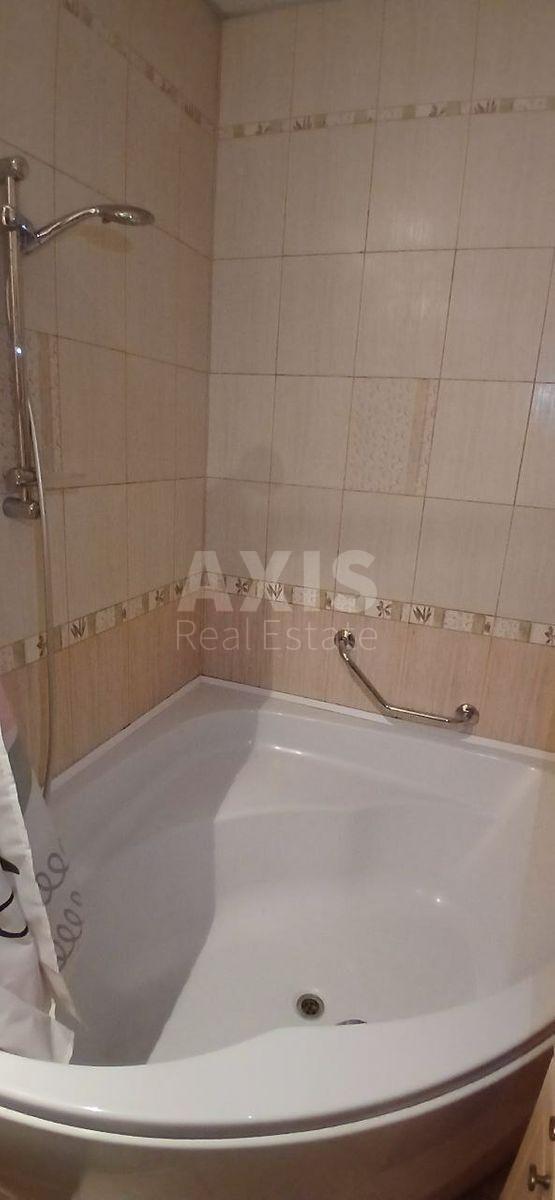 1k apartment vul. Tarasivs'ka 23/255696110