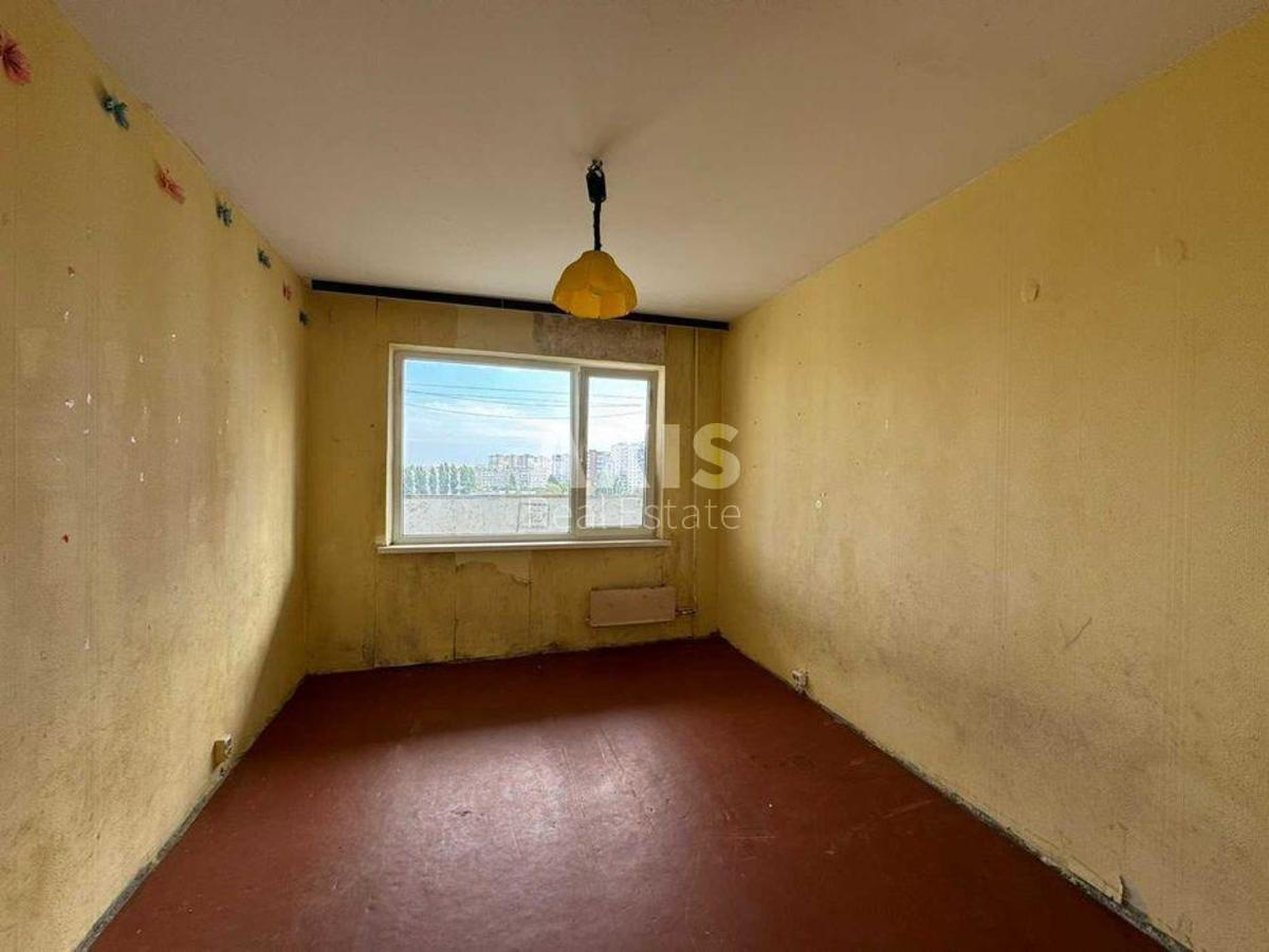 2k apartment vul. Zholudjeva 4в3