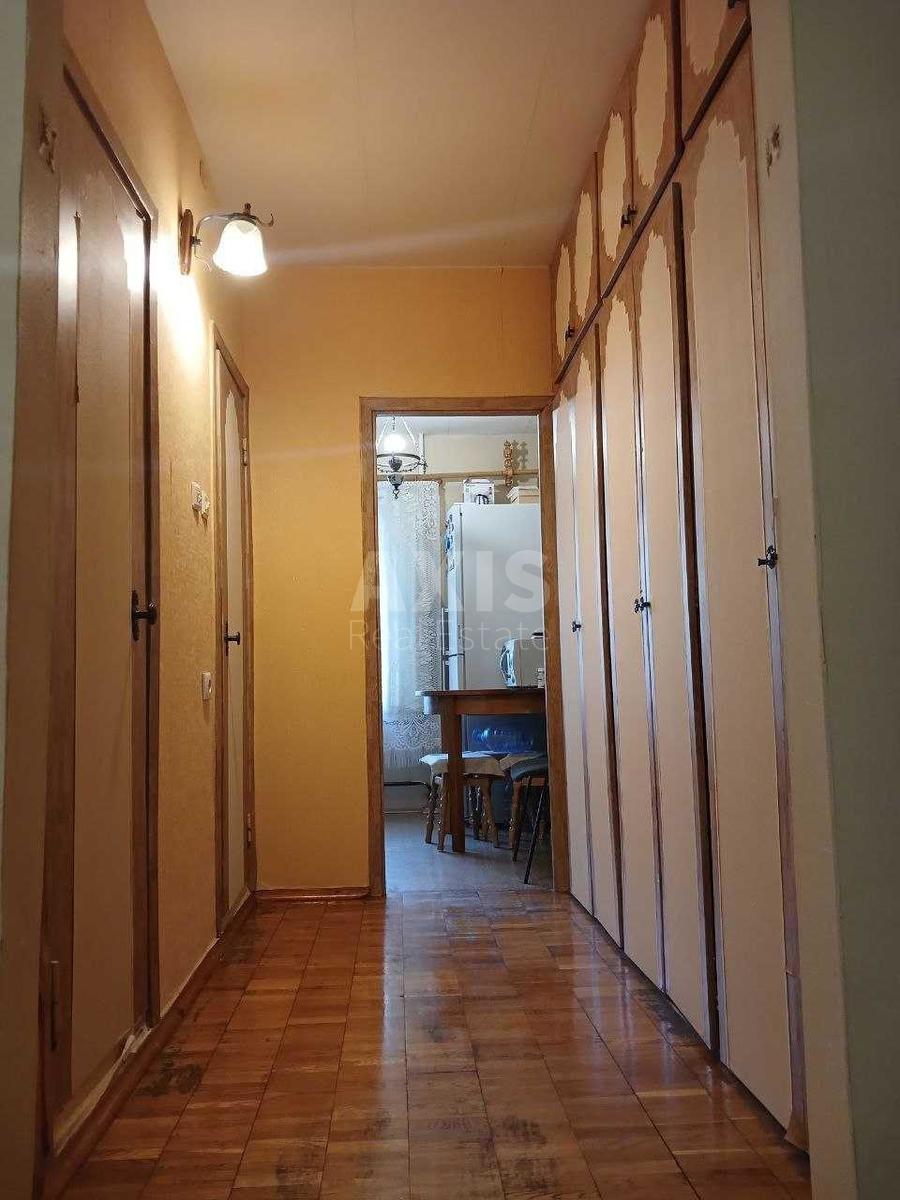 1k apartment vul. Trostjanec'ka 7В1
