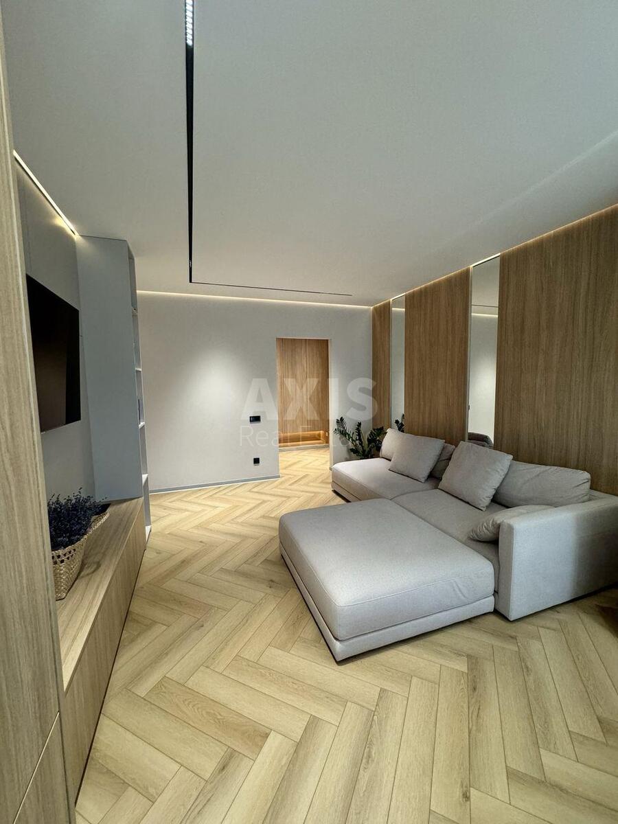 2k apartment vul. Saljutna 2Б5