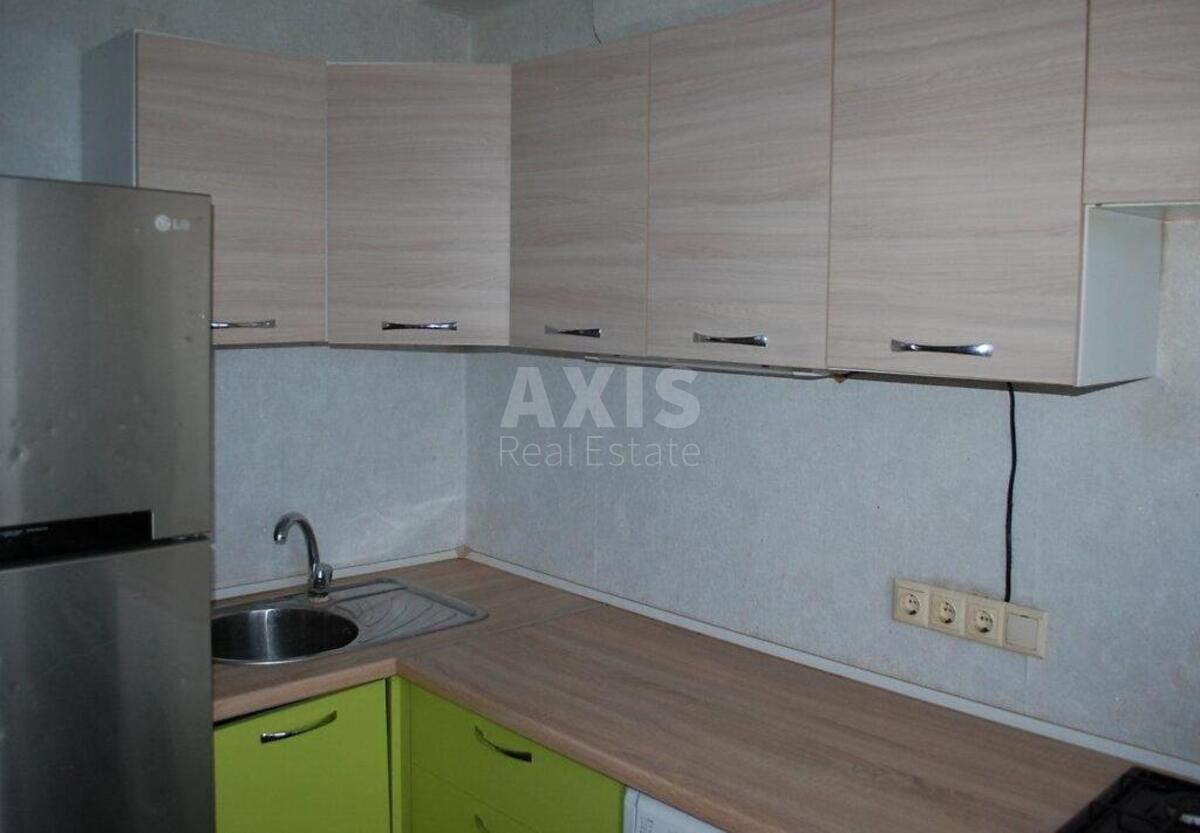 2k apartment vul. Bulahovs'kogo Akademika 2