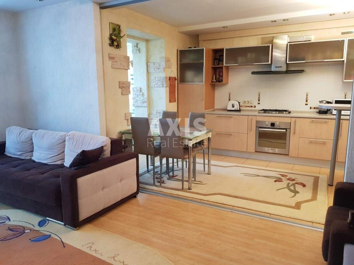 1k apartment vul. Krasnova Mykoly 19