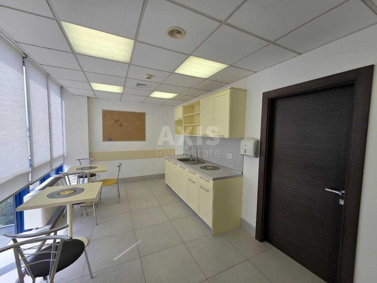 Office pr-t Nauky 3, 540m2572498